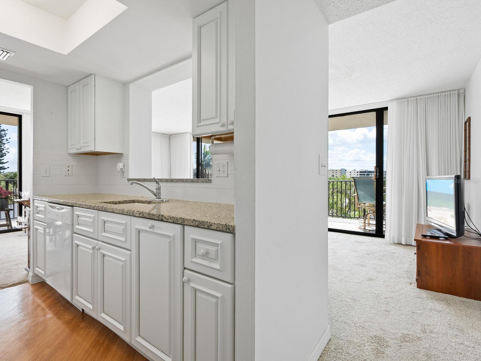 Image 15 of 47 For 1055 Beach Road Road B204