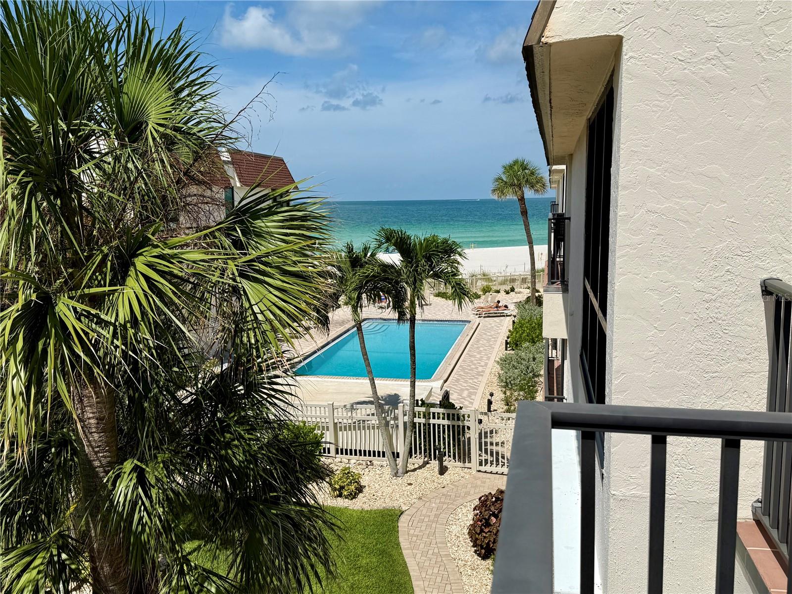 Image 2 of 34 For 5808 Gulf Drive 203