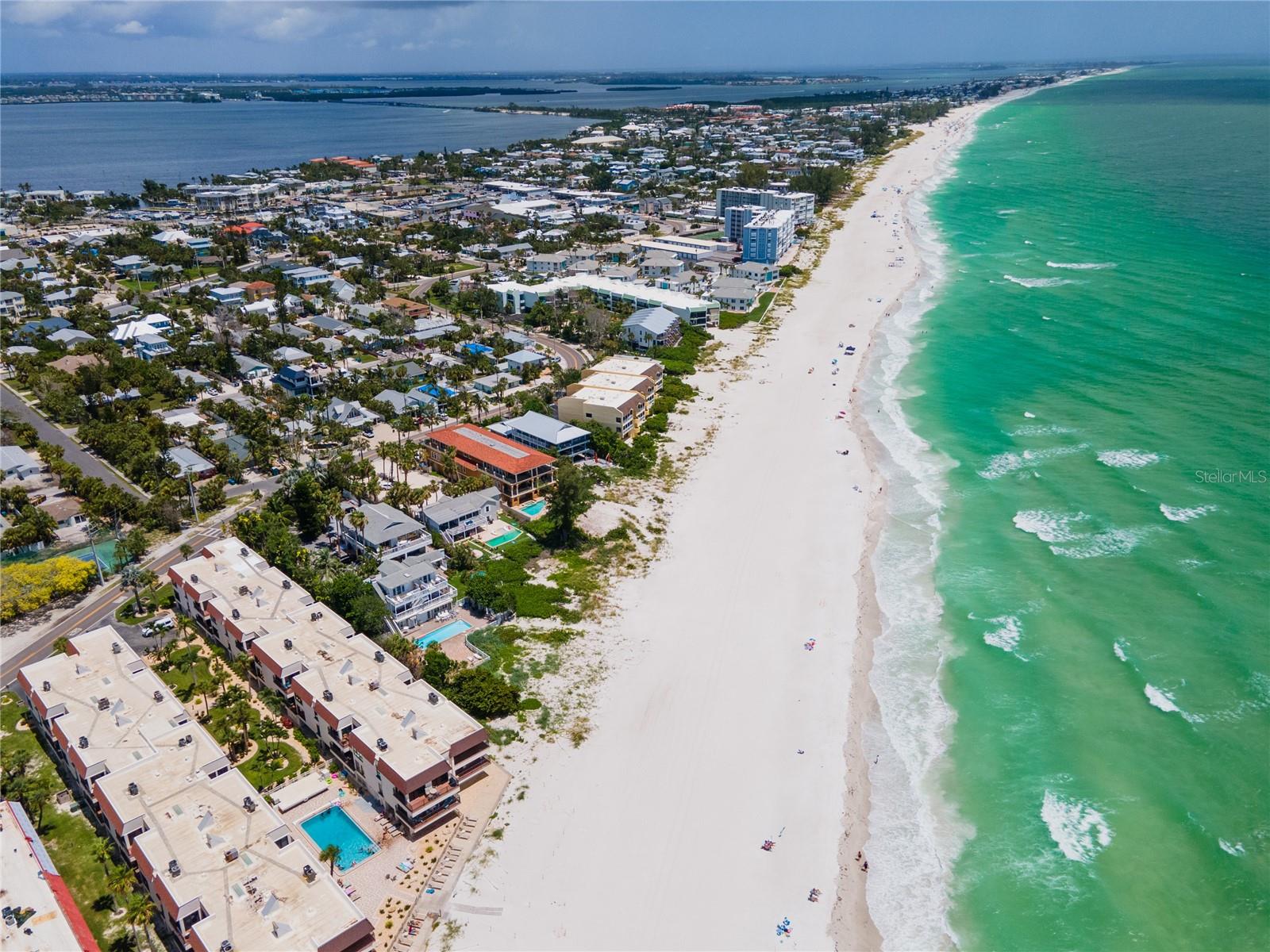 Image 30 of 34 For 5808 Gulf Drive 203