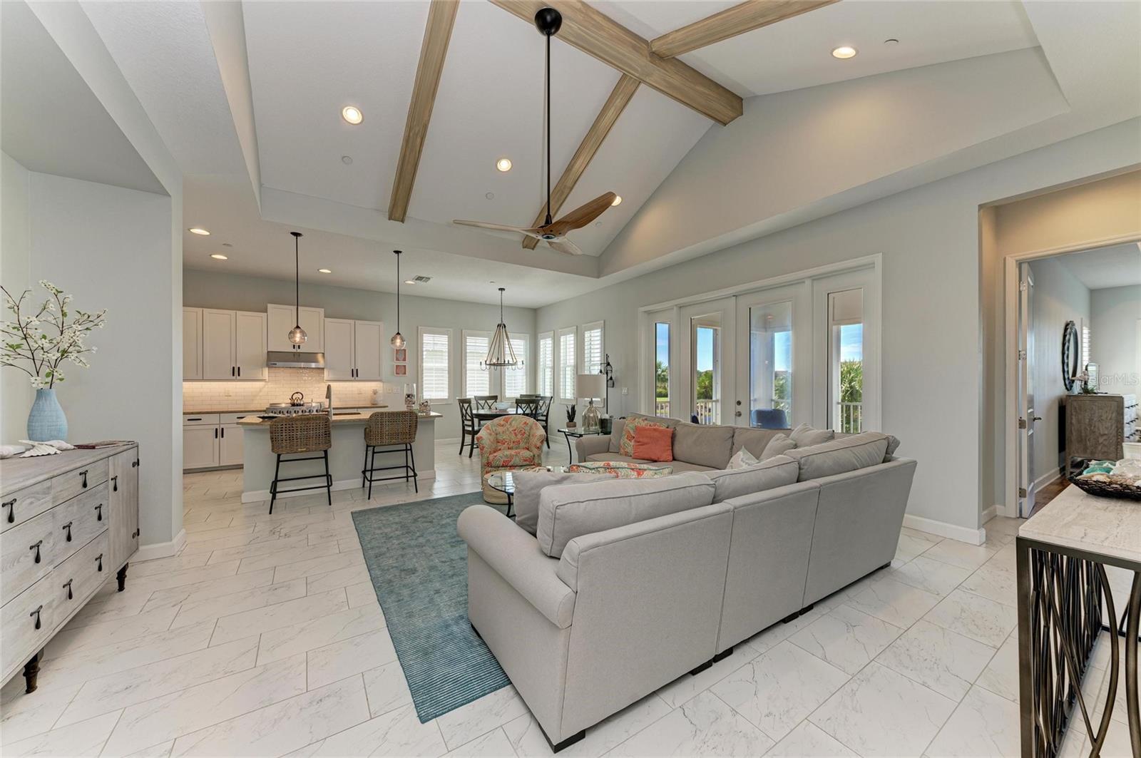 Image 11 of 88 For 308 Sapphire Lake Drive 202