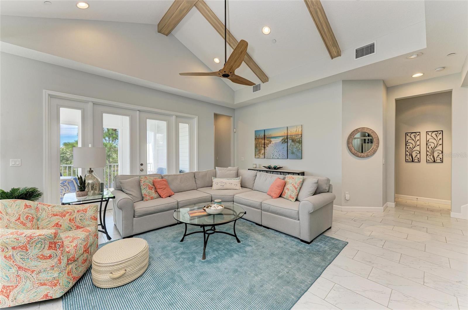 Image 15 of 88 For 308 Sapphire Lake Drive 202