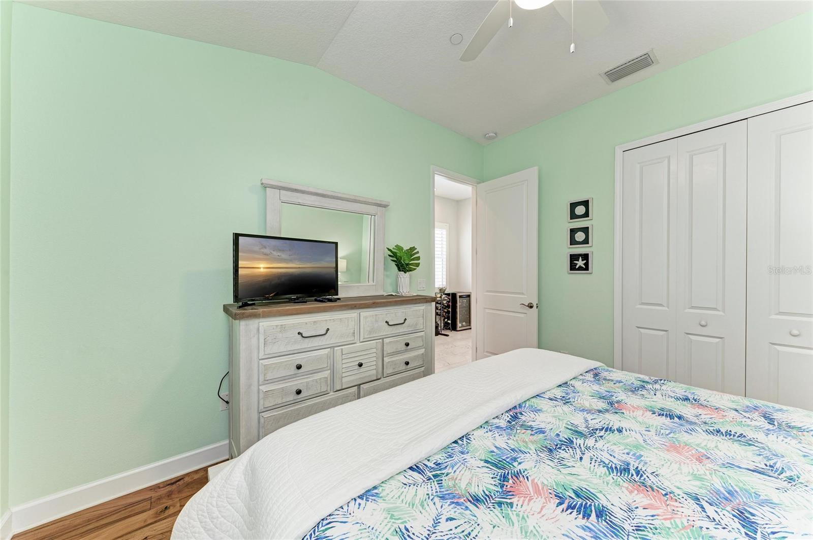 Image 38 of 88 For 308 Sapphire Lake Drive 202