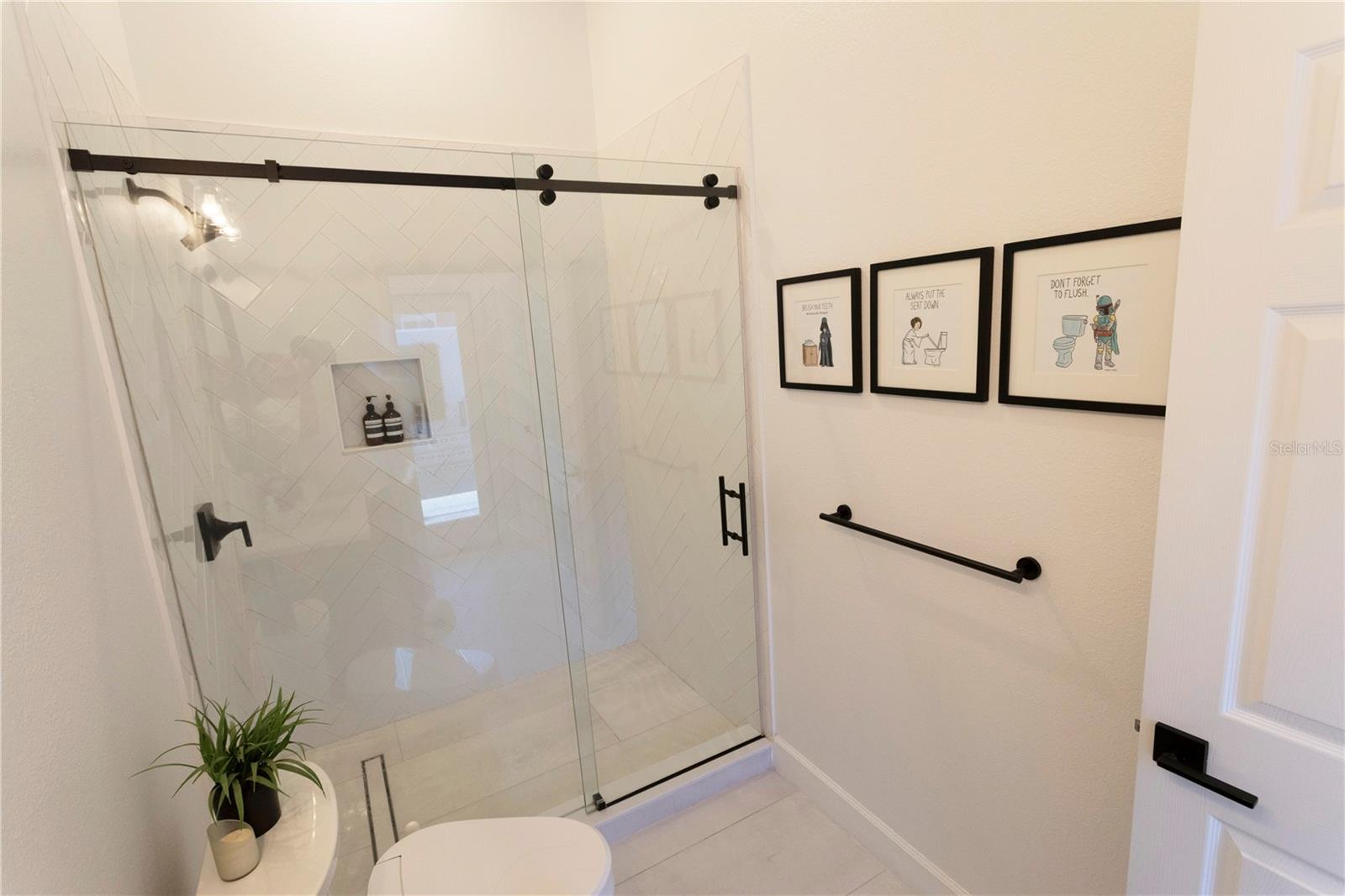 Image 11 of 25 For 7250 Alicante Drive 5