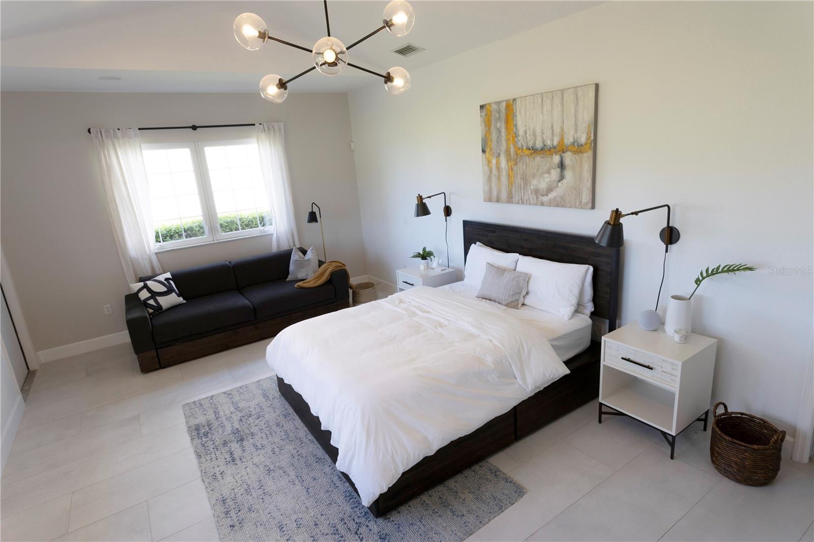 Image 13 of 25 For 7250 Alicante Drive 5
