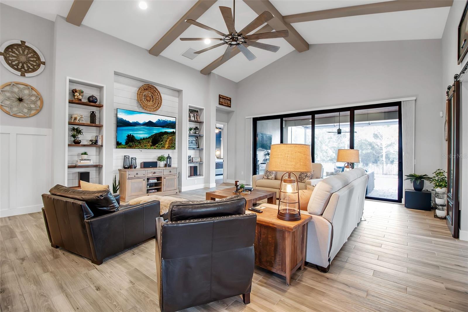 Image 12 of 55 For 848 Seascape Place