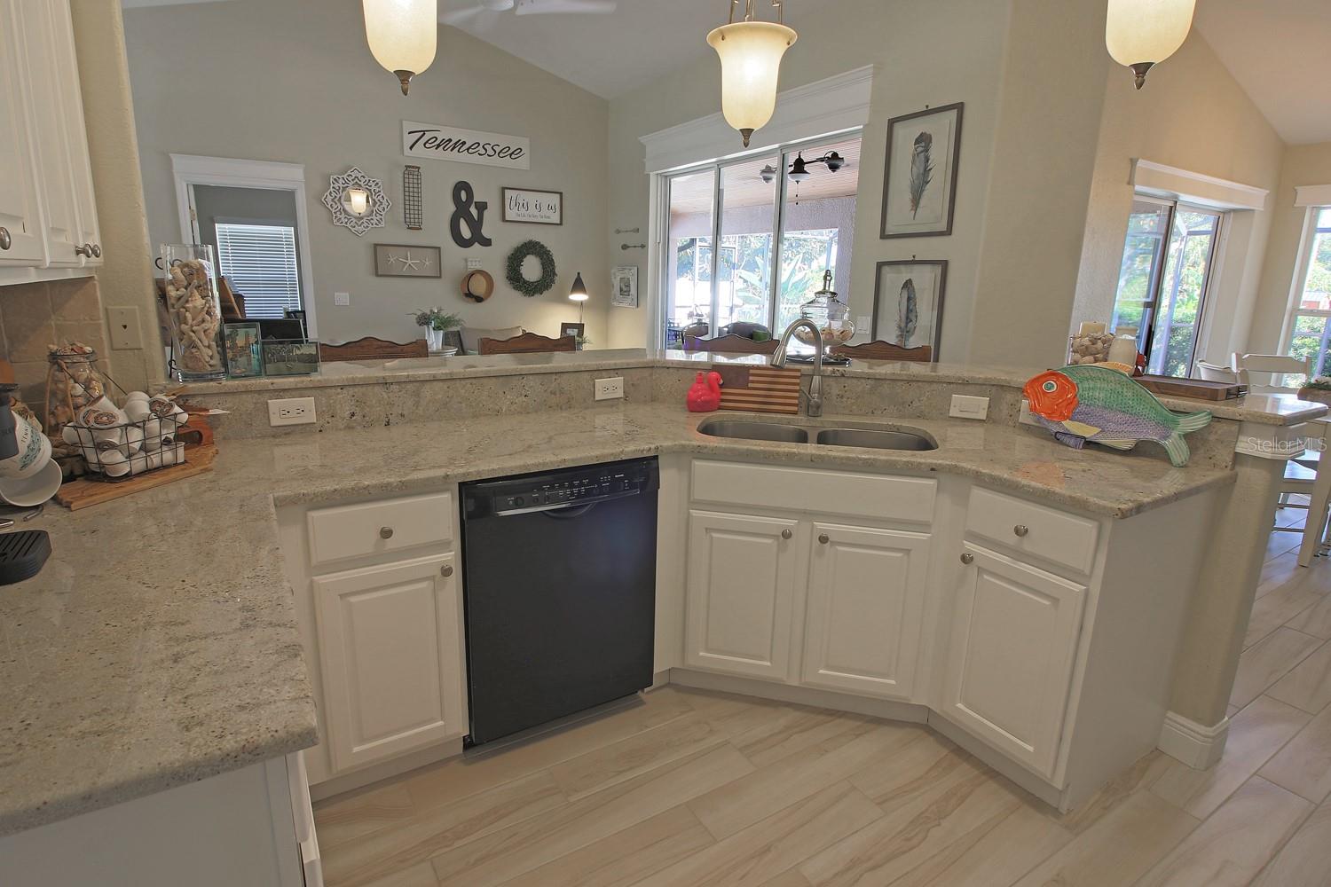 Image 13 of 70 For 1372 Vendome Terrace