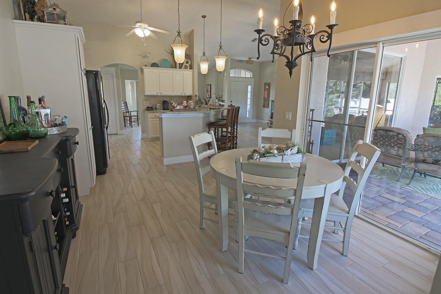 Image 17 of 70 For 1372 Vendome Terrace