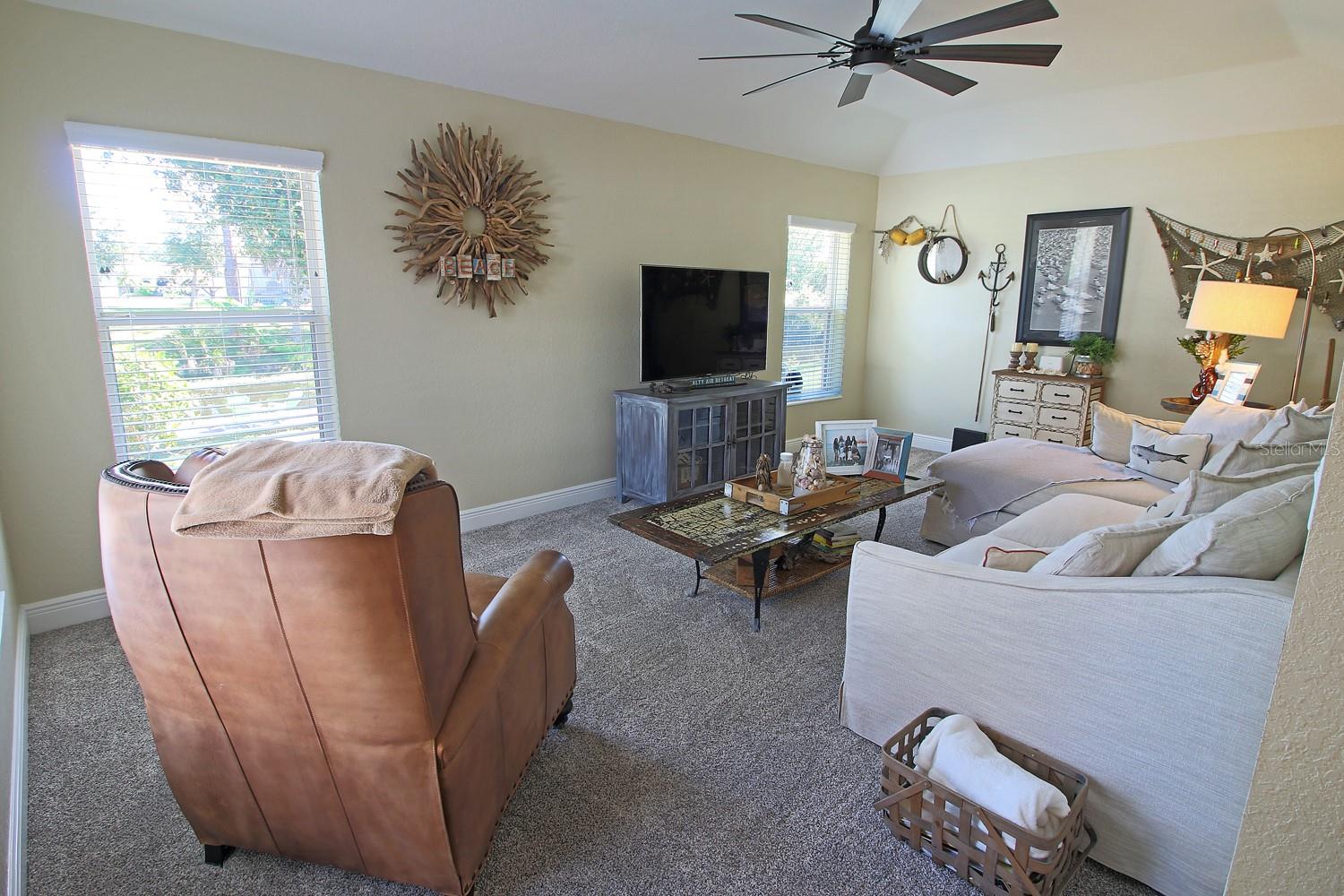 Image 18 of 70 For 1372 Vendome Terrace