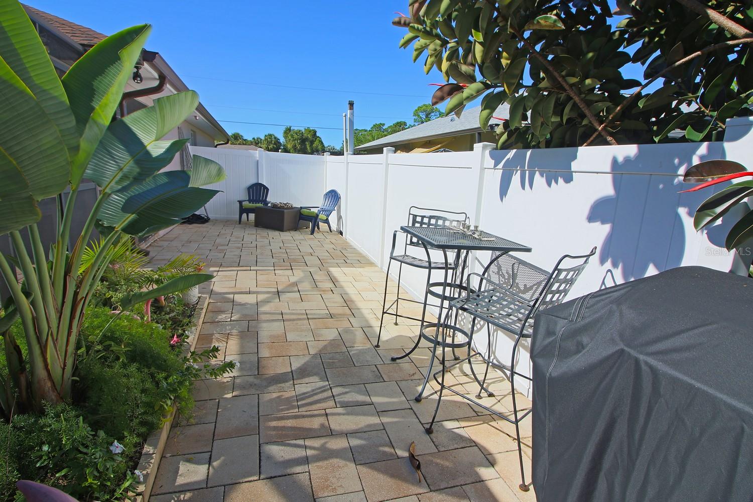 Image 34 of 70 For 1372 Vendome Terrace