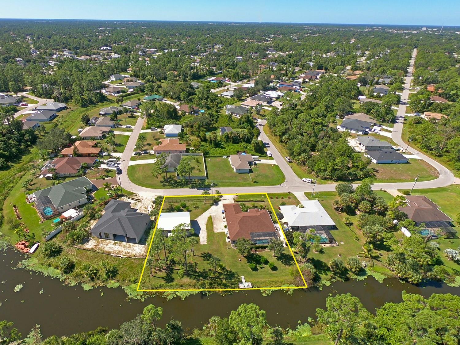 Image 63 of 70 For 1372 Vendome Terrace