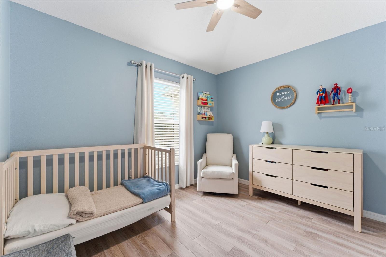 Image 16 of 32 For 6221 Flagfish Court 105