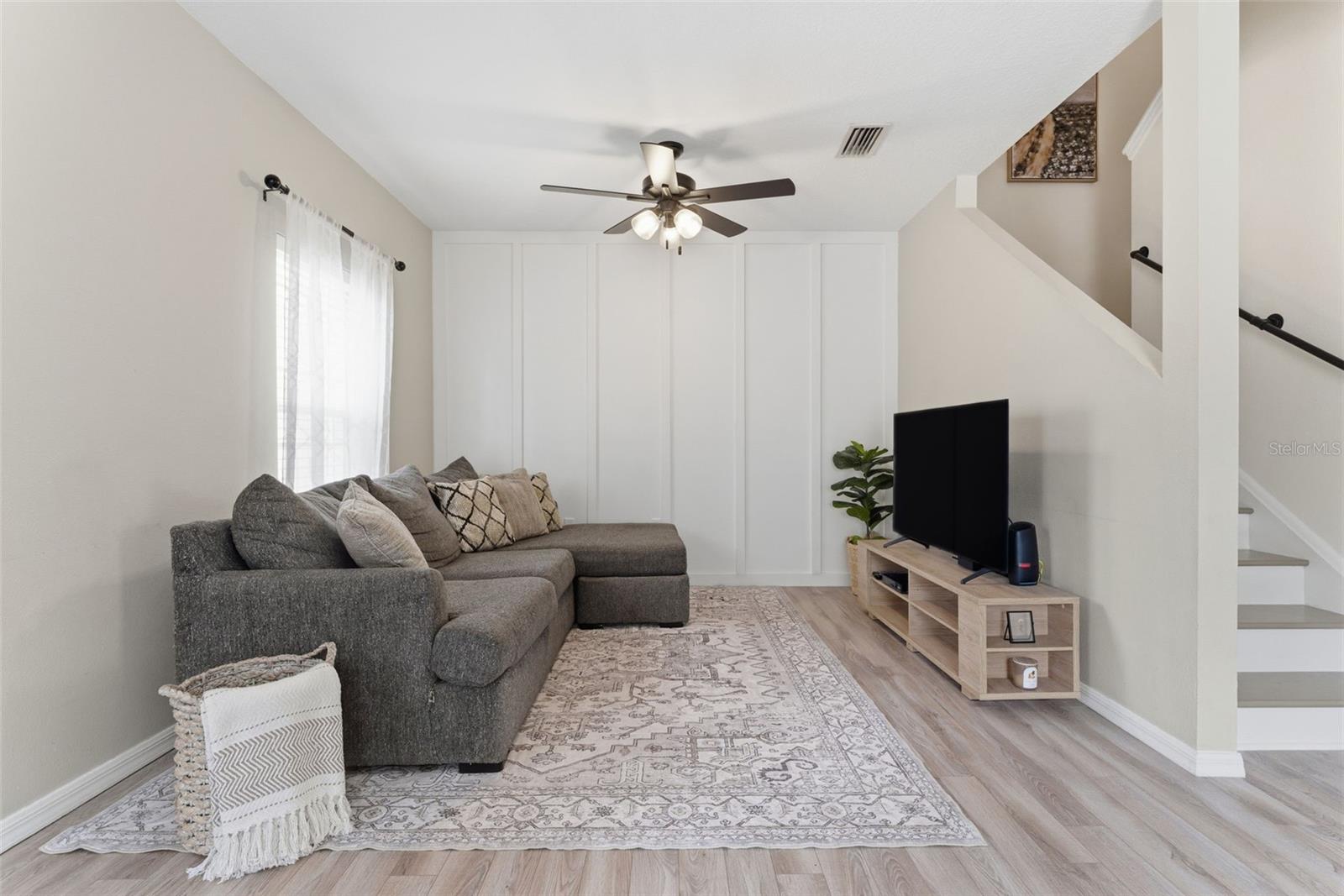 Image 3 of 32 For 6221 Flagfish Court 105