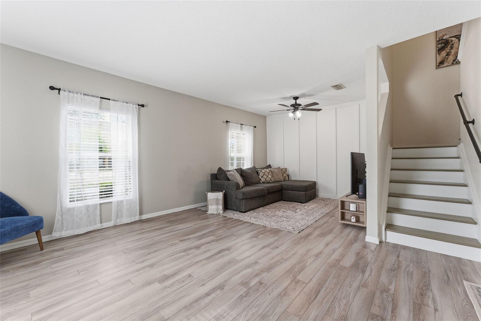 Image 5 of 32 For 6221 Flagfish Court 105