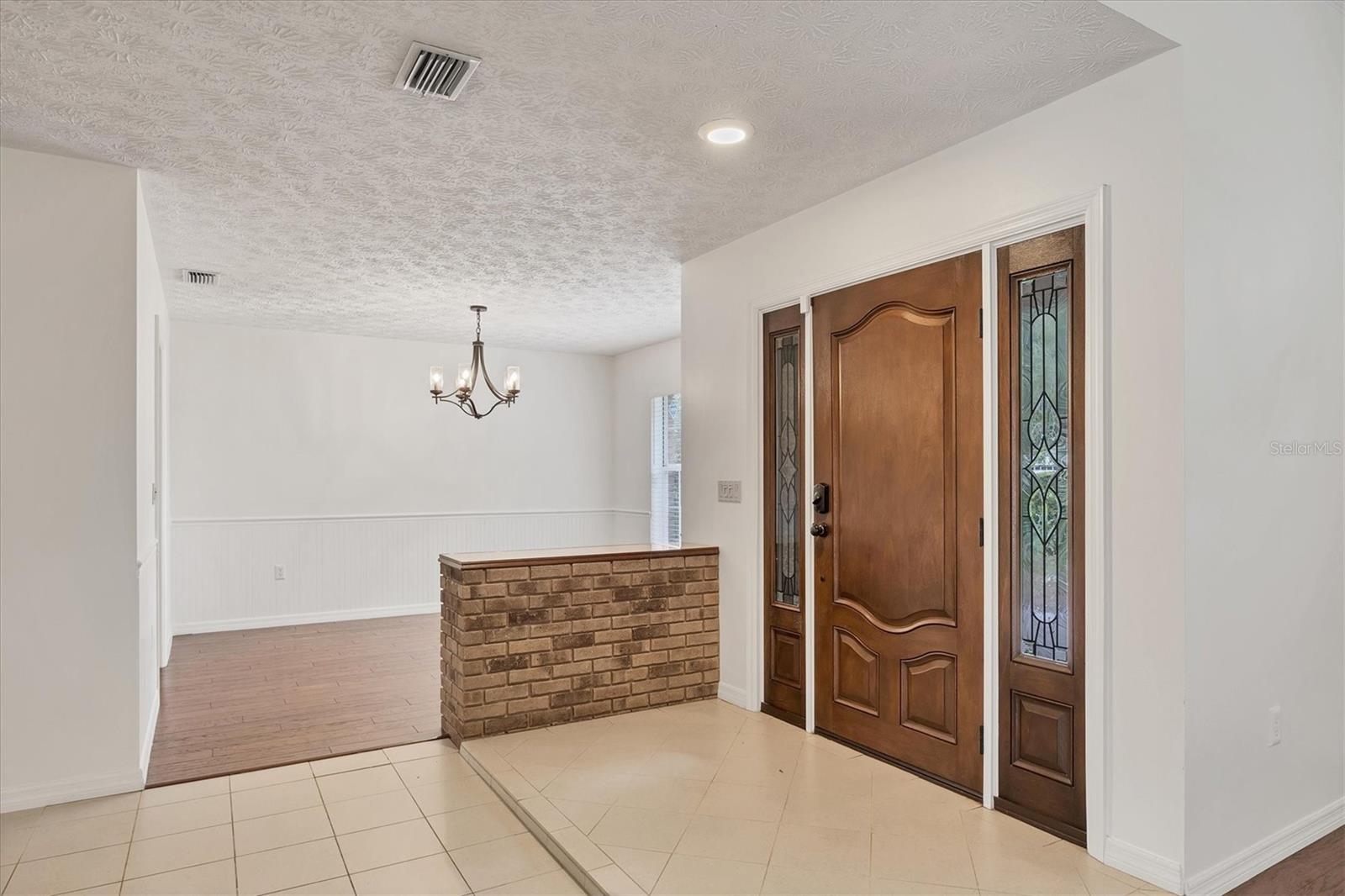 Image 11 of 59 For 1102 134th Street E