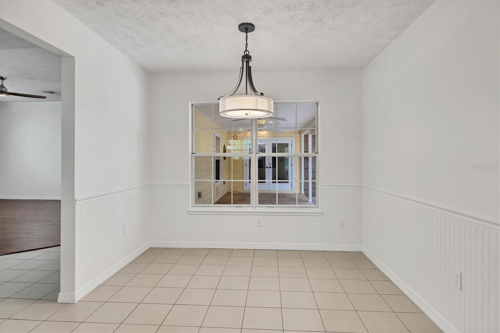 Image 21 of 59 For 1102 134th Street E