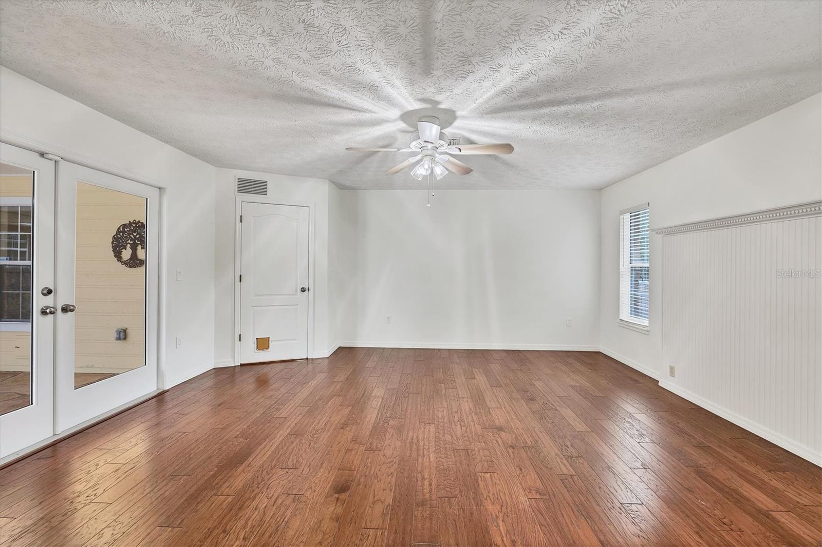 Image 30 of 59 For 1102 134th Street E