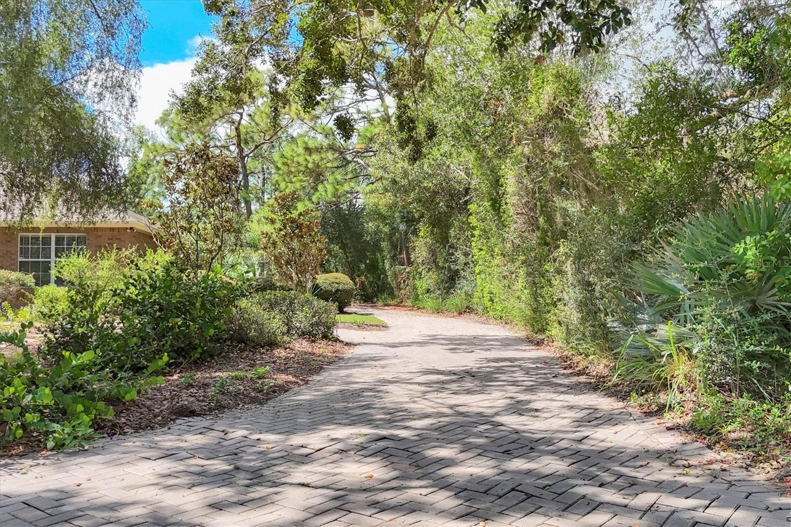 Image 6 of 59 For 1102 134th Street E