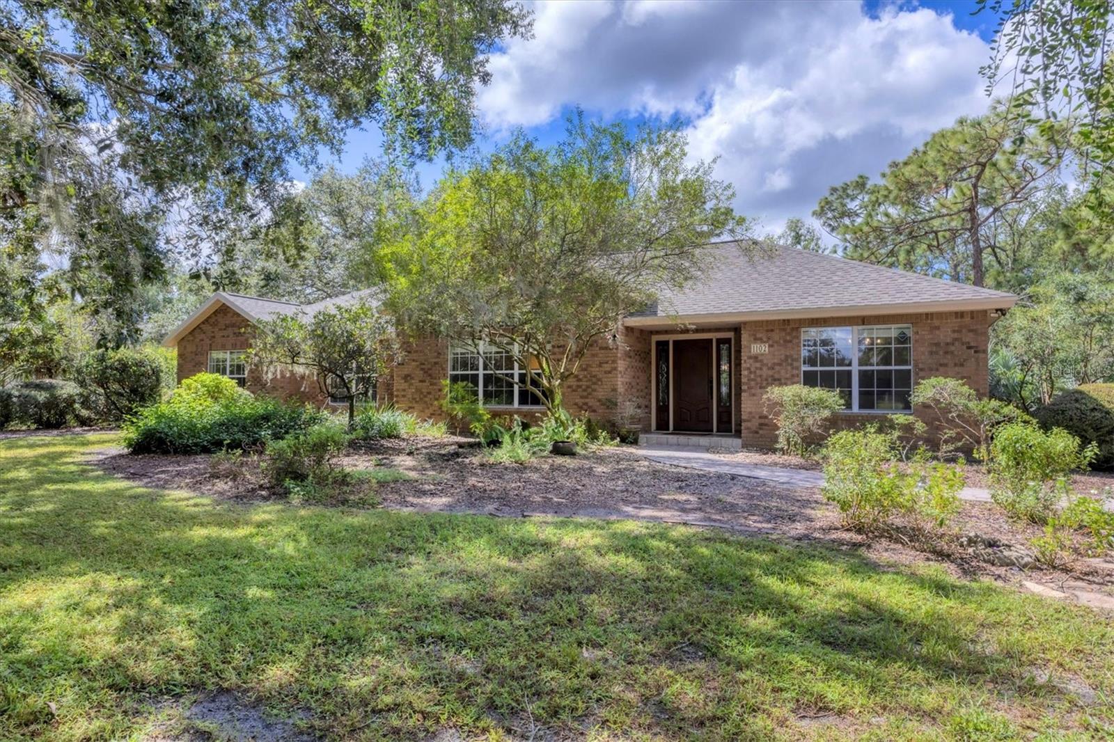 Image 8 of 59 For 1102 134th Street E