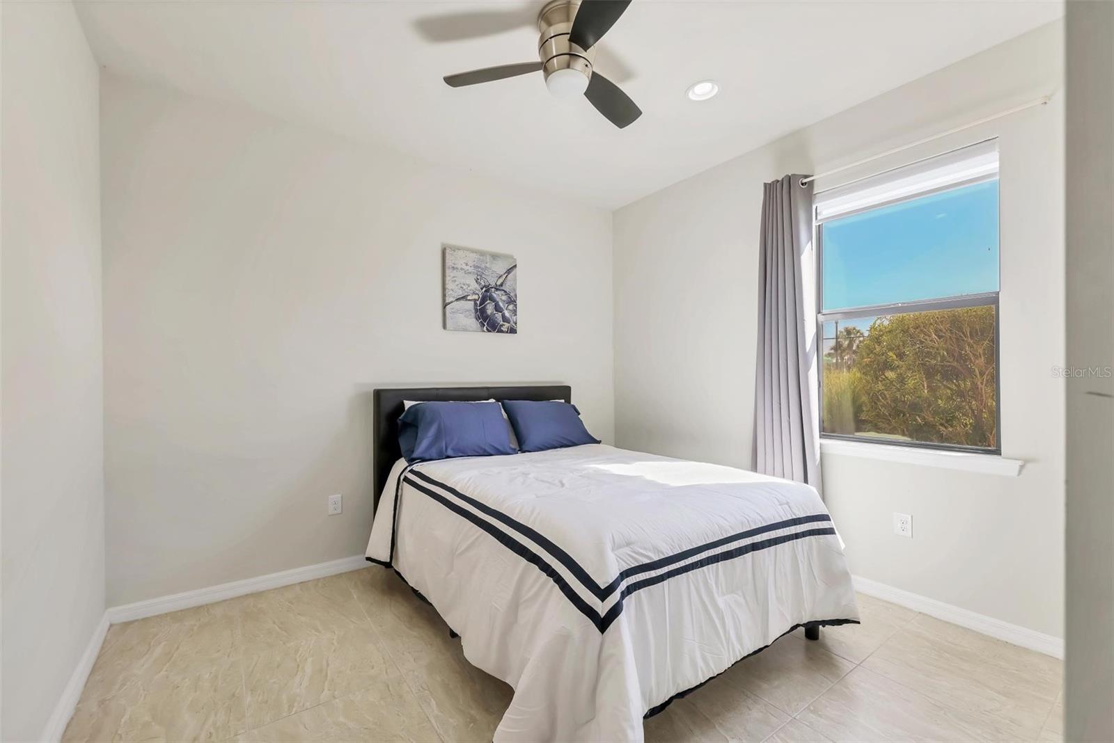 Image 13 of 34 For 11114 Sandhill Preserve Drive