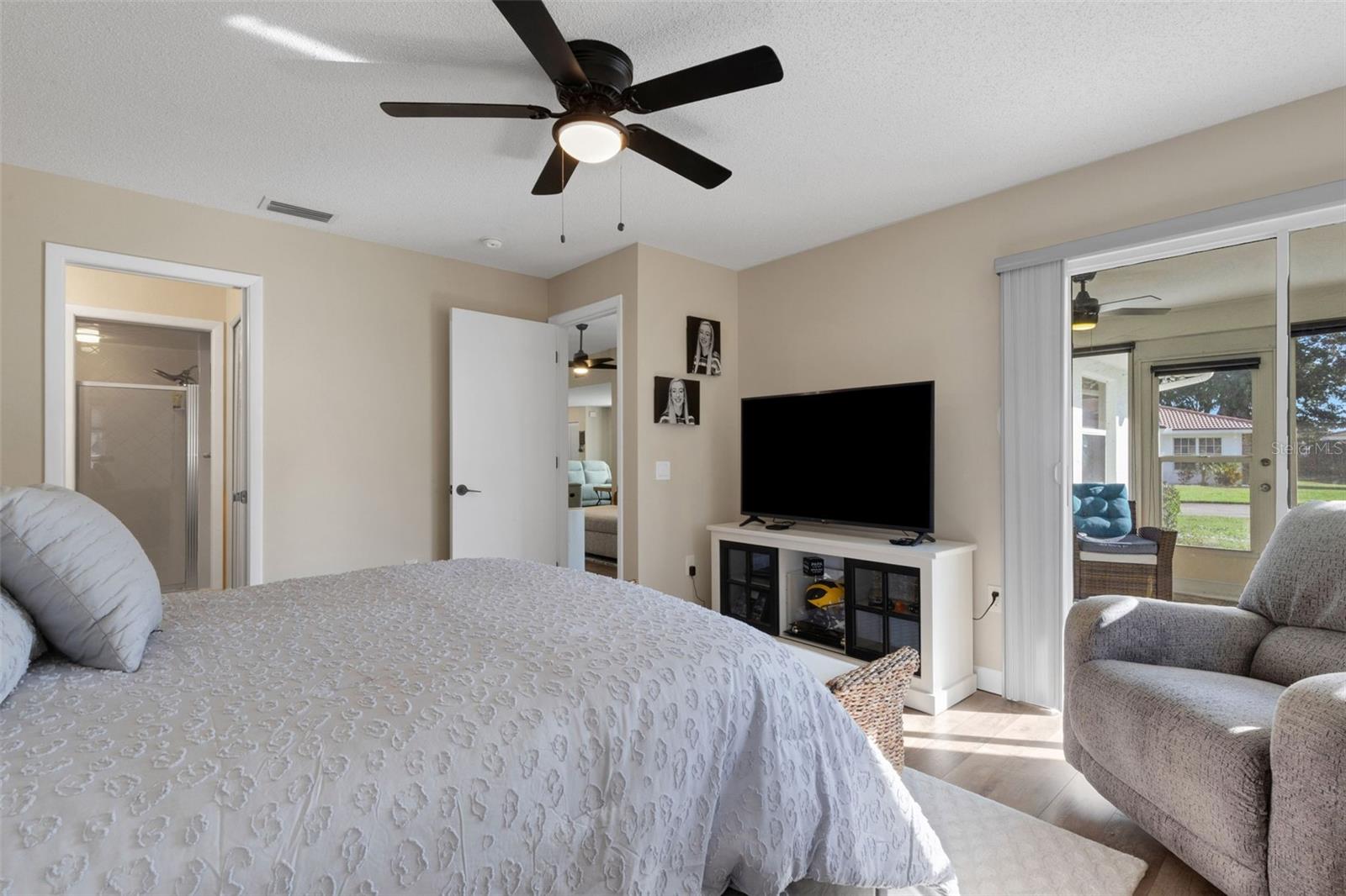 Image 29 of 50 For 5621 Garden Lakes Palm