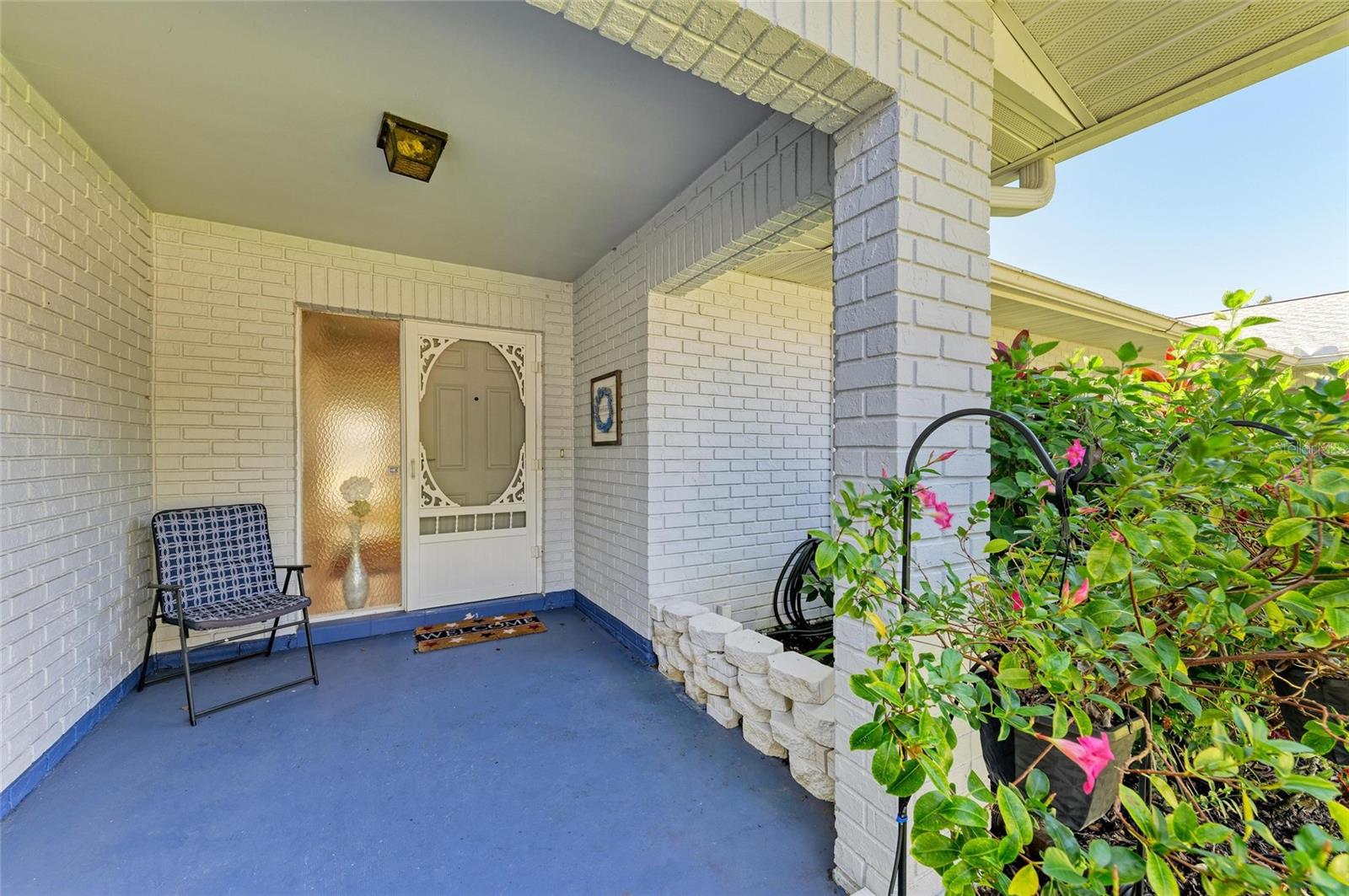 Image 8 of 38 For 7287 Eleanor Circle