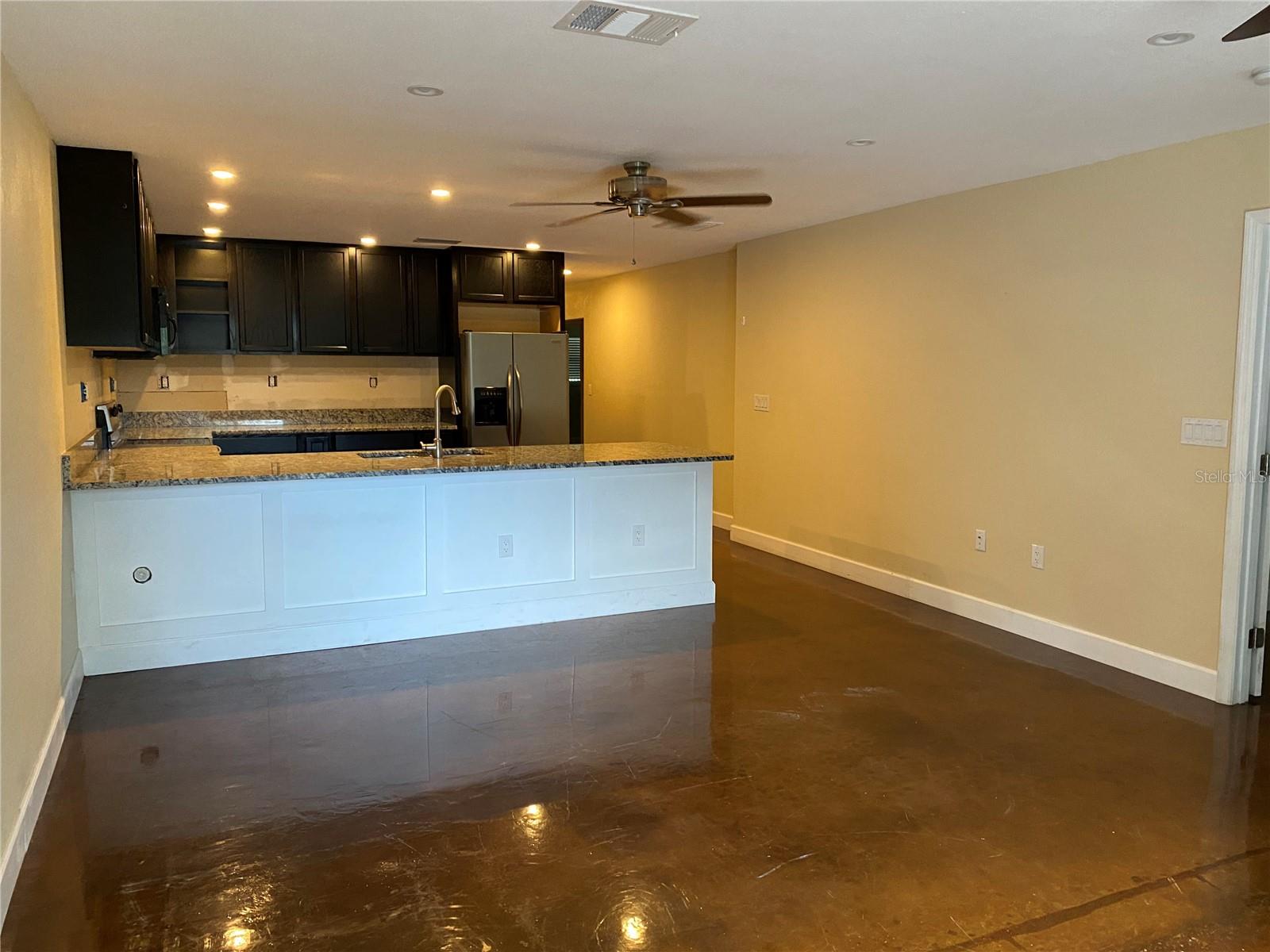 Image 6 of 20 For 2133 Bougainvillea Street