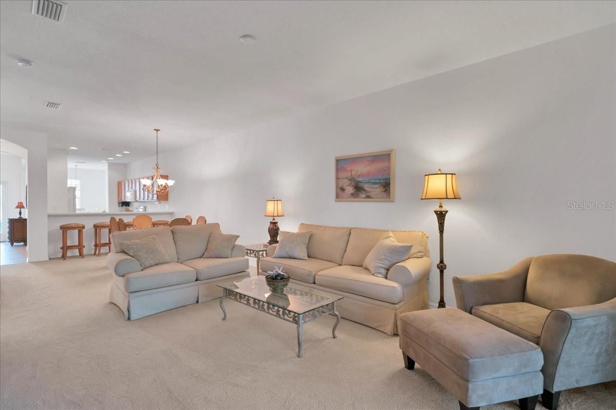 Image 13 of 35 For 4181 Lenox Boulevard