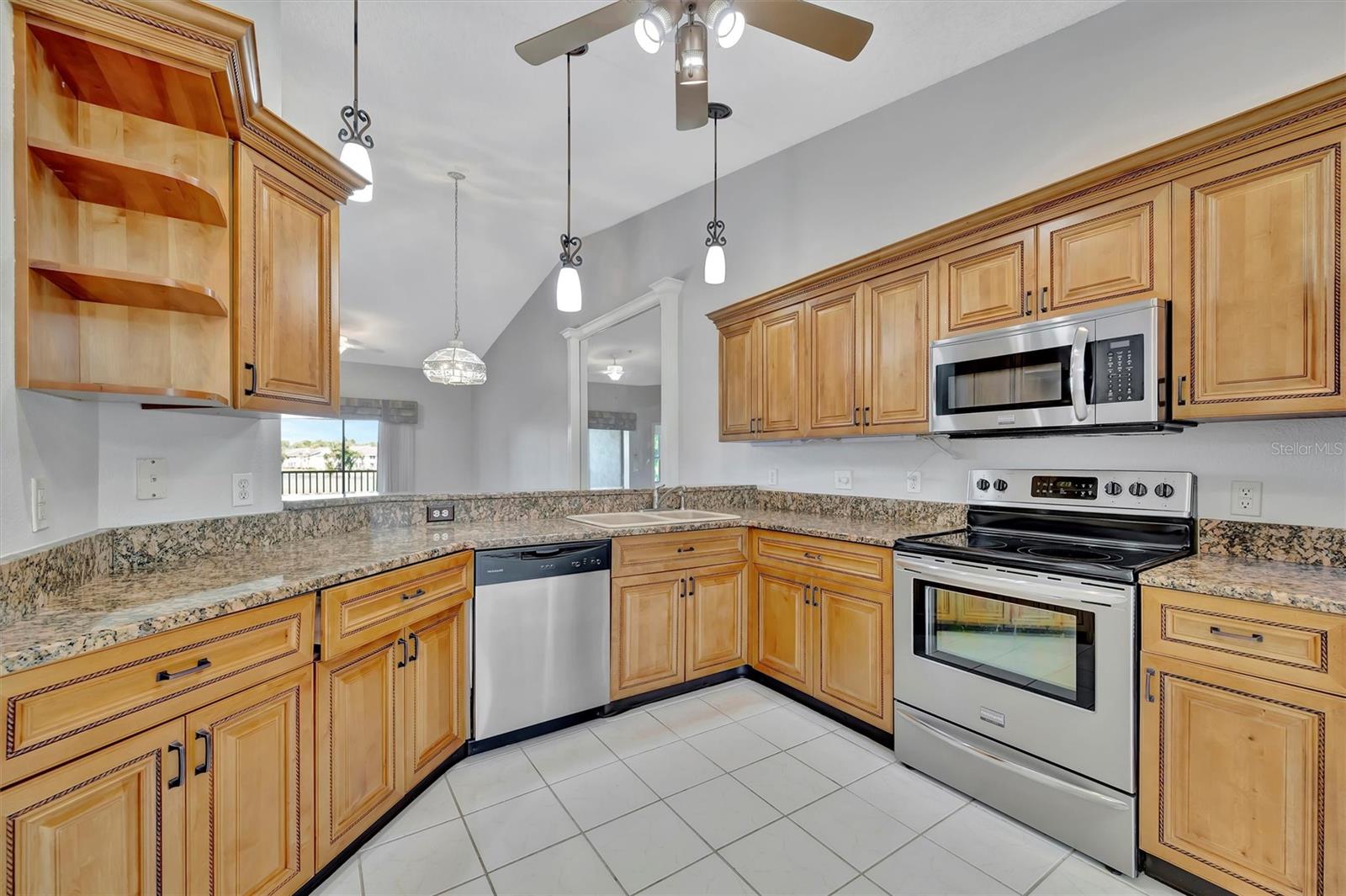 Image 11 of 44 For 5240 Hyland Hills Avenue 1421
