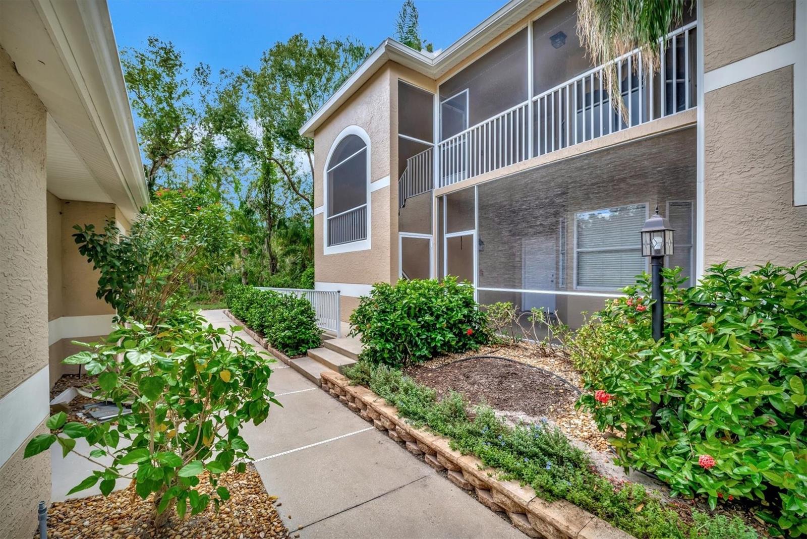 Image 27 of 44 For 5240 Hyland Hills Avenue 1421