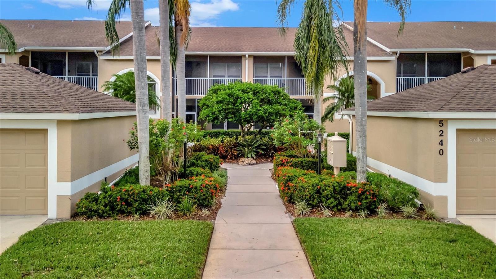 Image 6 of 44 For 5240 Hyland Hills Avenue 1421
