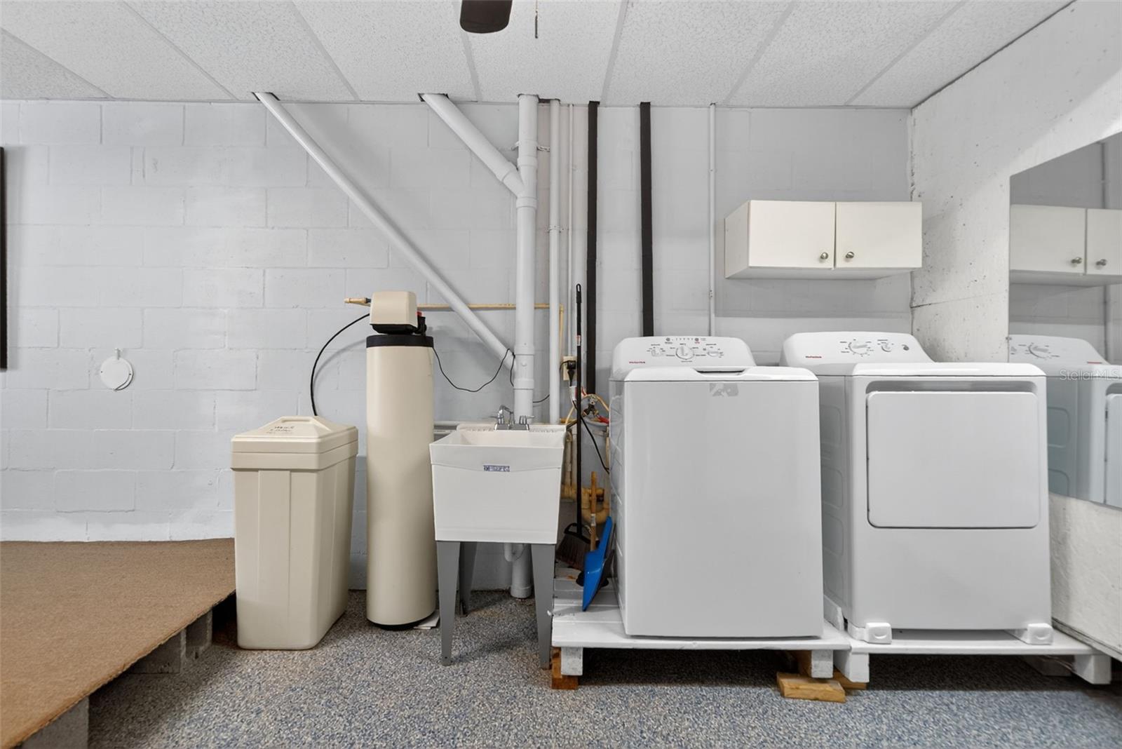 Image 36 of 80 For 2915 Avenue C