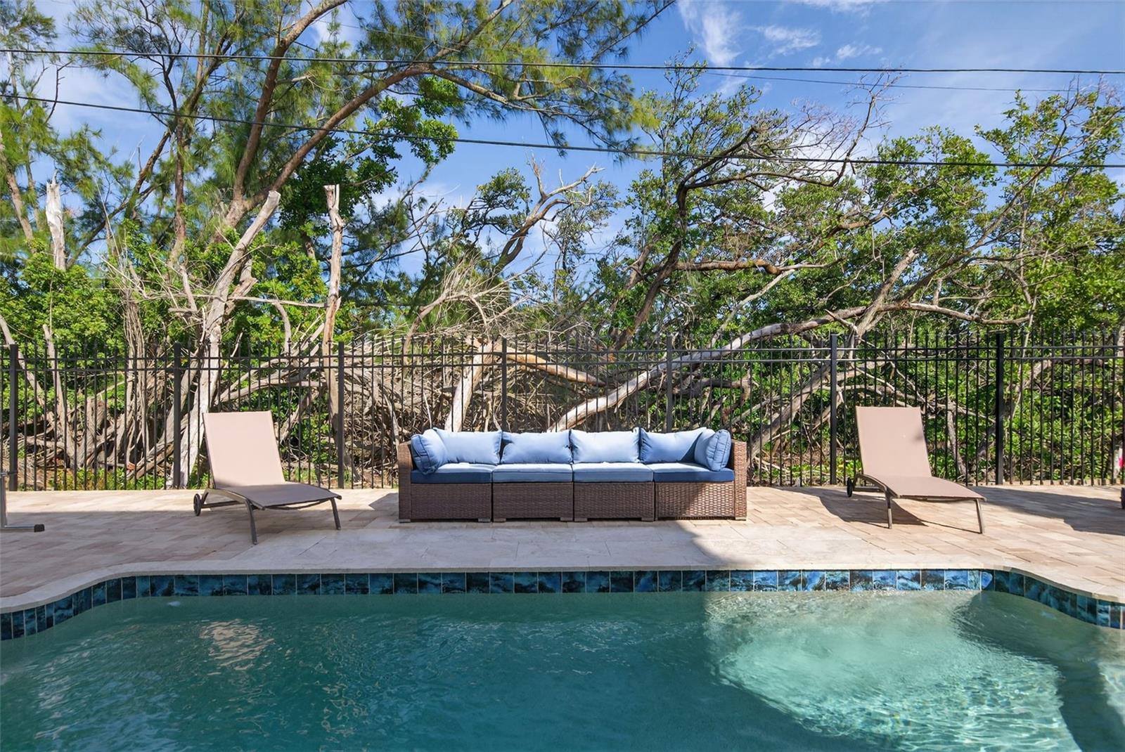 Image 44 of 80 For 2915 Avenue C