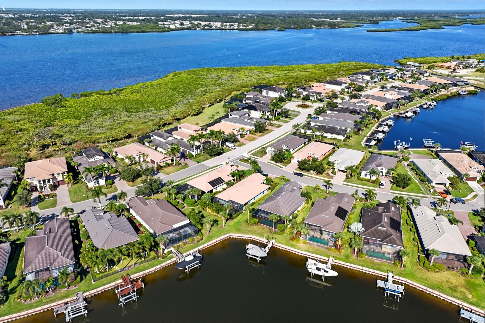 Image 40 of 89 For 1250 Tidewater Court