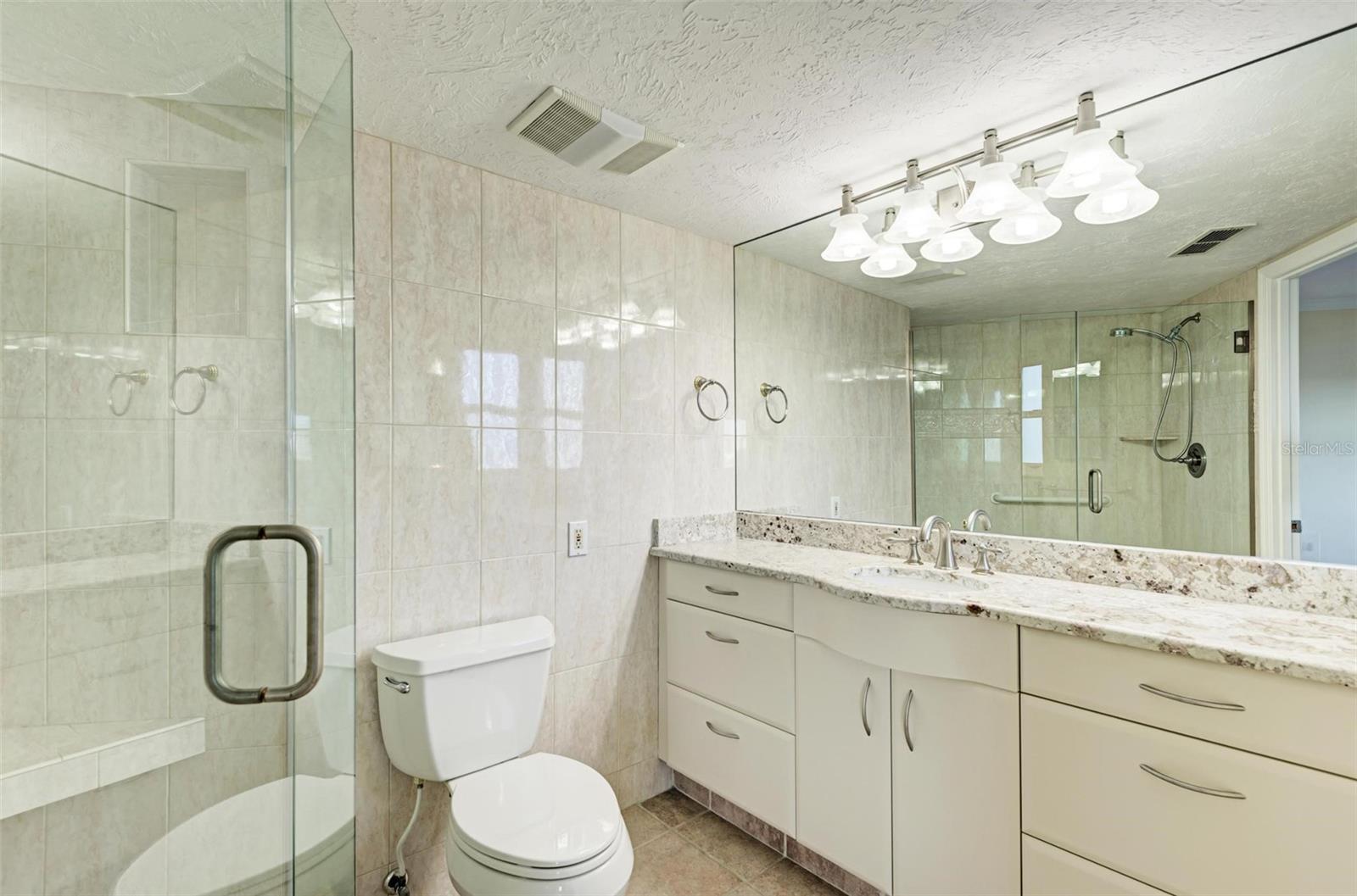 Image 31 of 53 For 435 Gulfstream Avenue 703