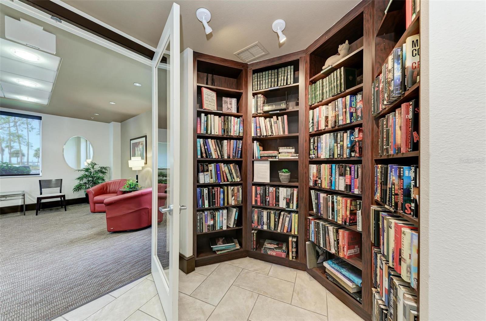 Image 43 of 53 For 435 Gulfstream Avenue 703
