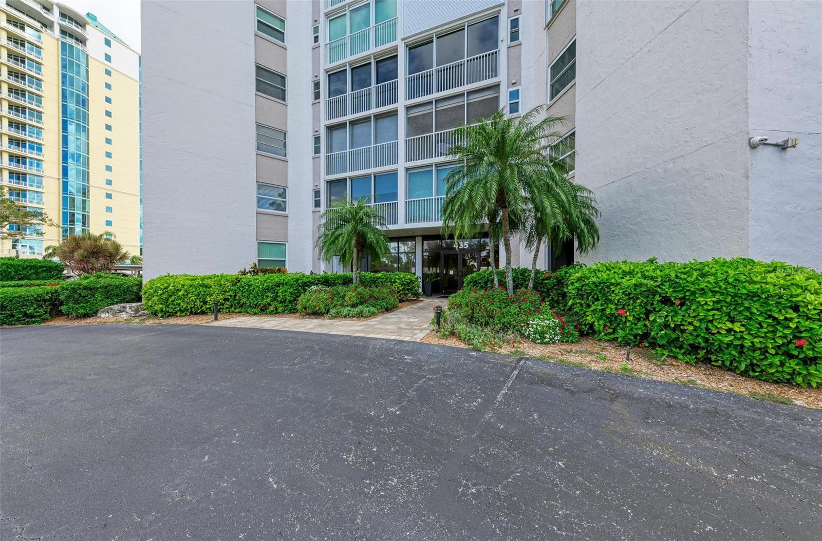 Image 7 of 53 For 435 Gulfstream Avenue 703