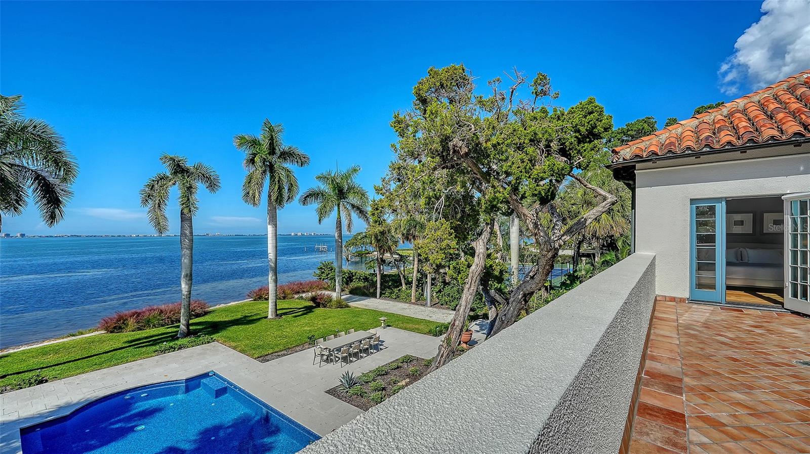 Image 15 of 67 For 4311 Bay Shore Road