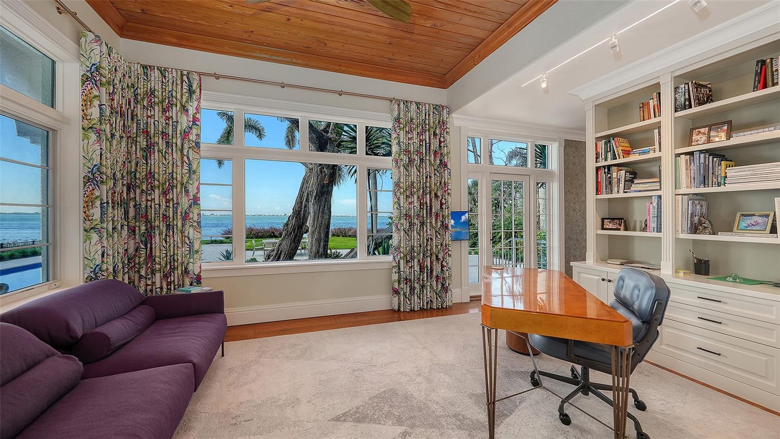 Image 20 of 67 For 4311 Bay Shore Road