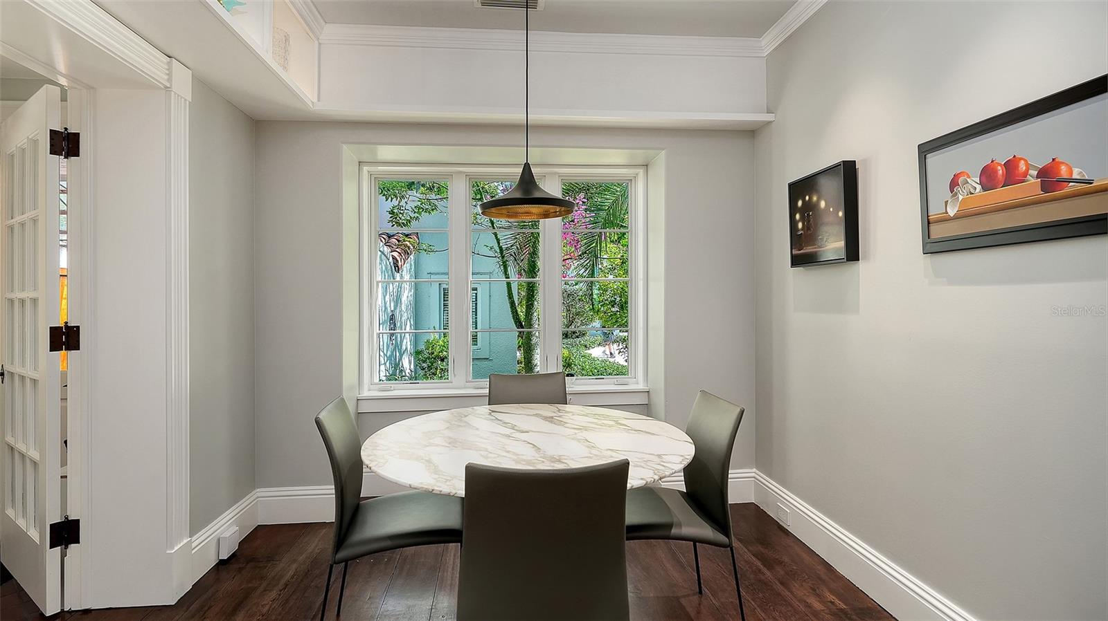 Image 25 of 67 For 4311 Bay Shore Road