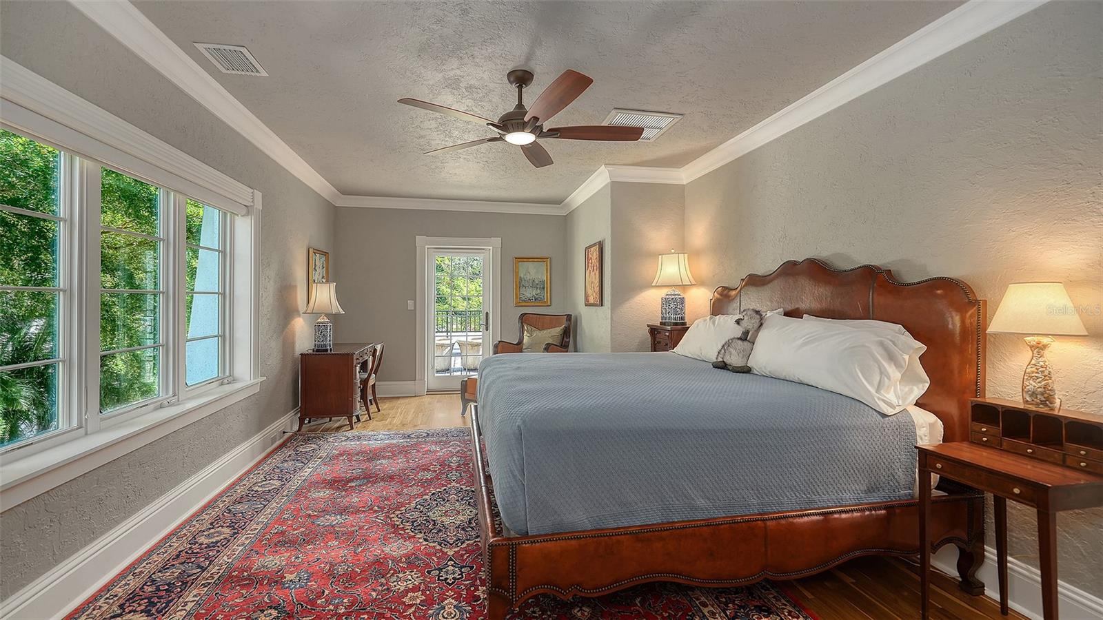 Image 29 of 67 For 4311 Bay Shore Road