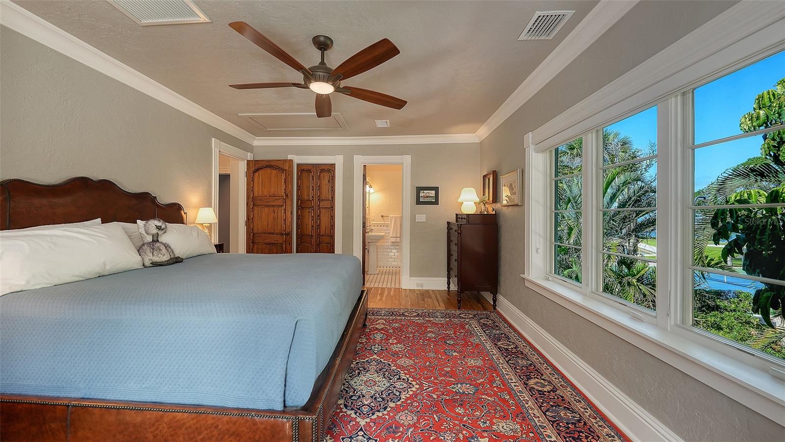 Image 31 of 67 For 4311 Bay Shore Road