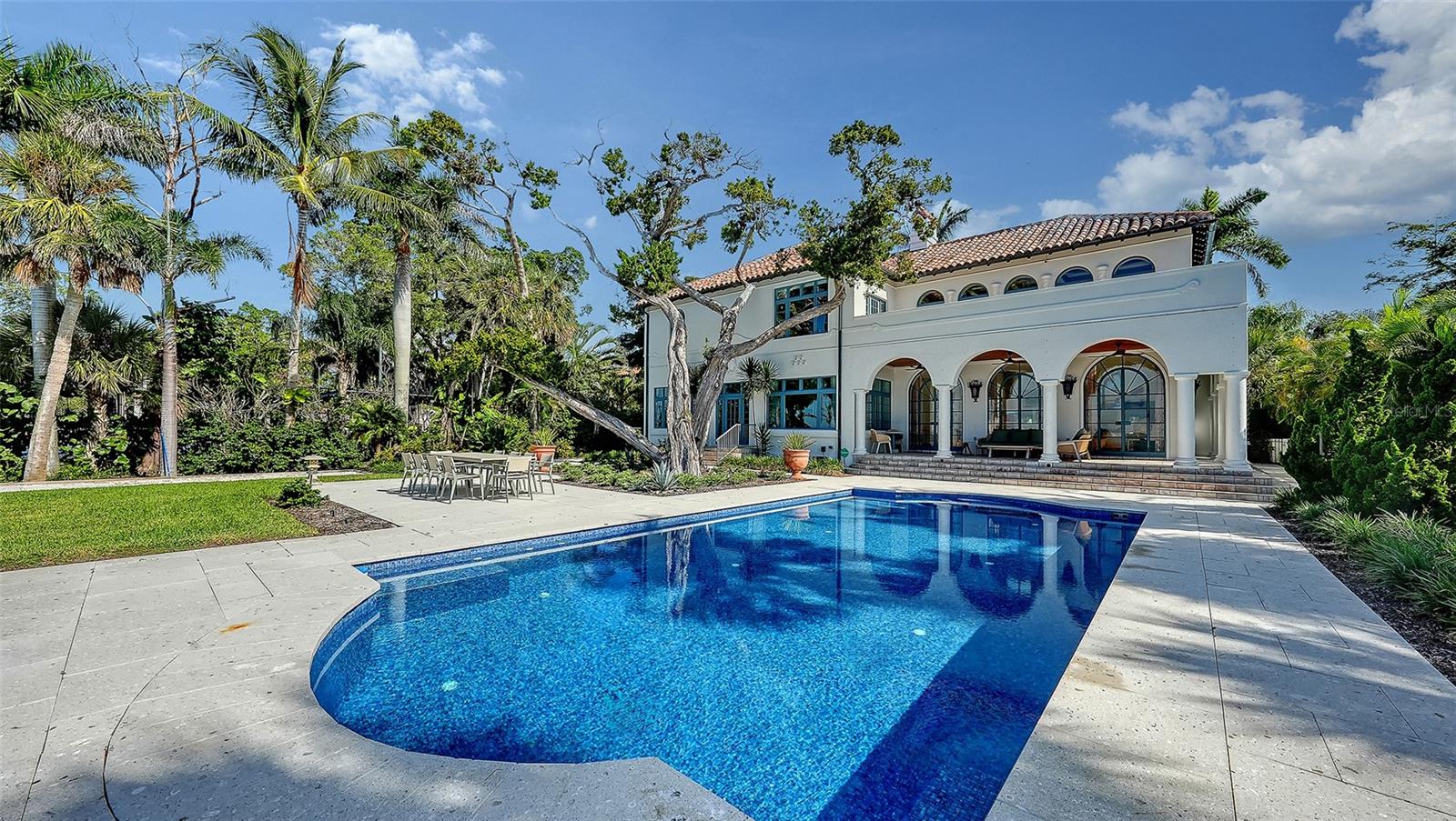 Image 51 of 67 For 4311 Bay Shore Road