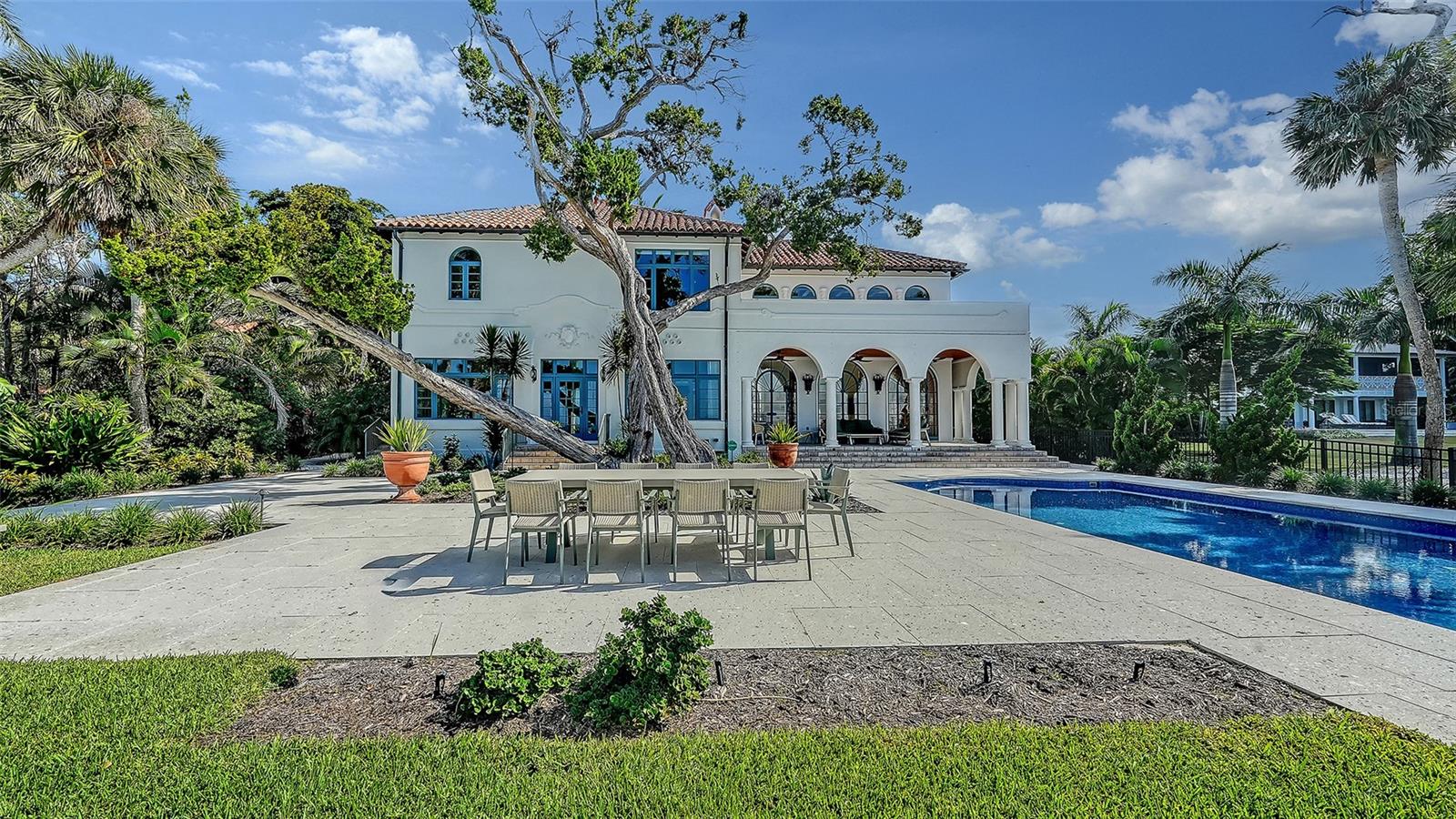 Image 52 of 67 For 4311 Bay Shore Road