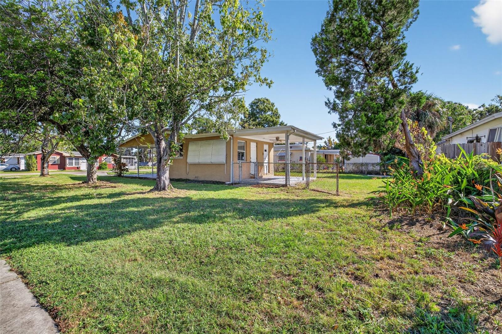 Image 32 of 34 For 6092 71st Avenue N