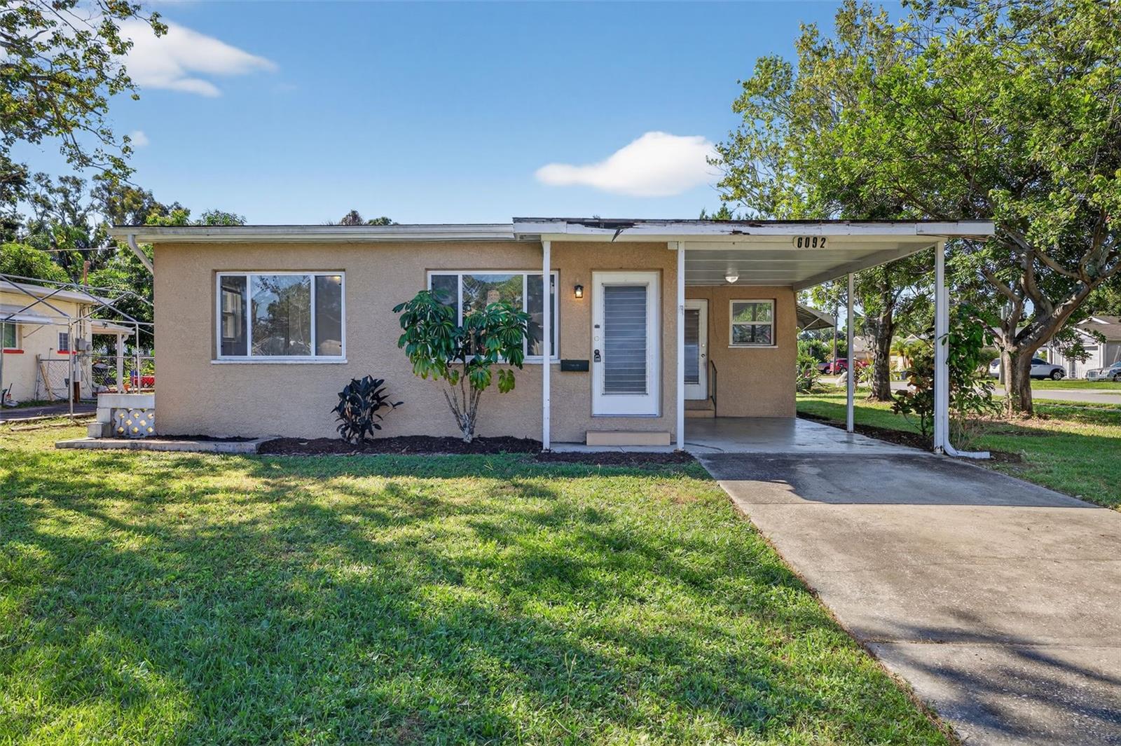 Image 4 of 34 For 6092 71st Avenue N