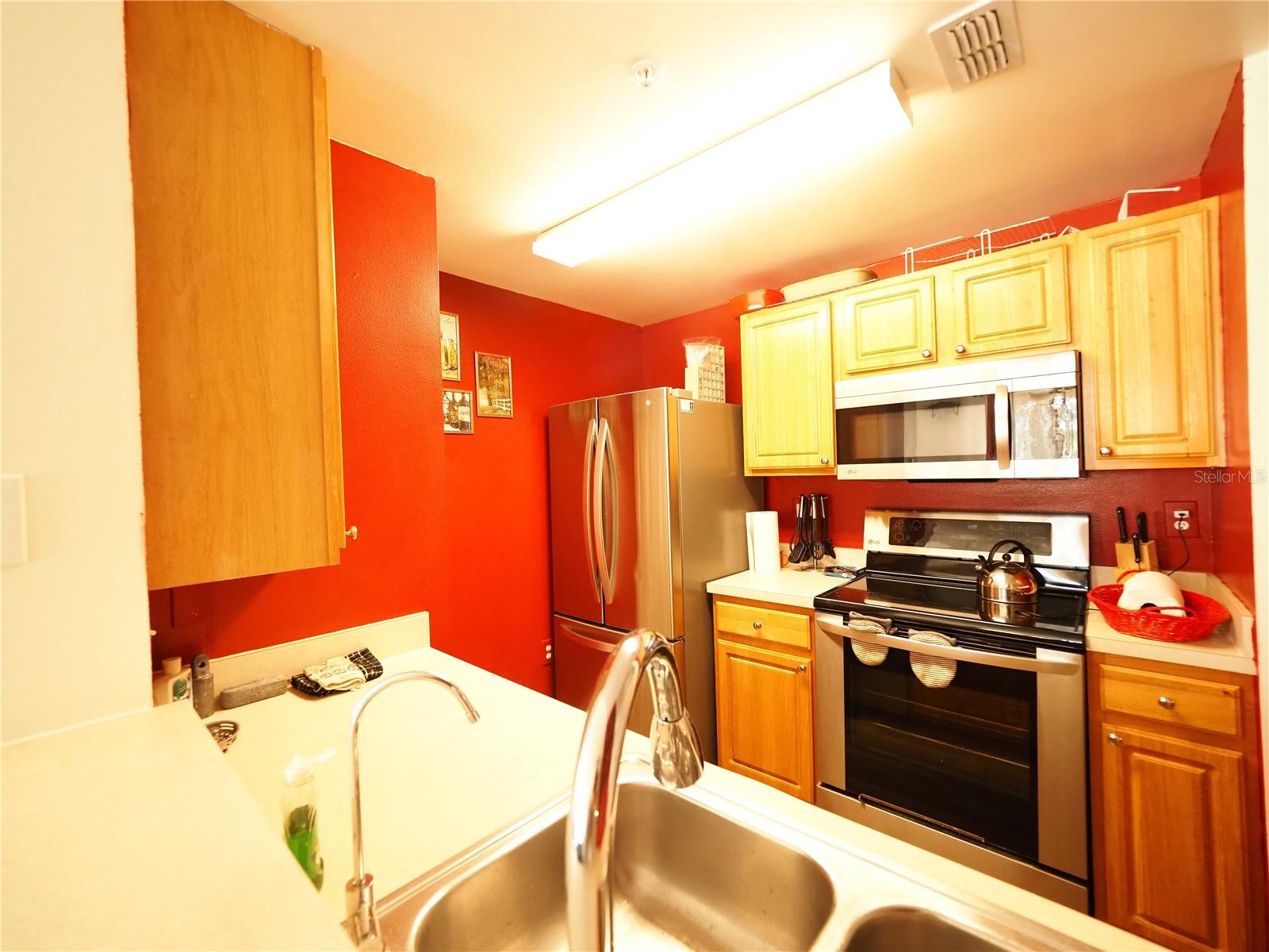 Image 3 of 29 For 5655 Bentgrass Drive 303