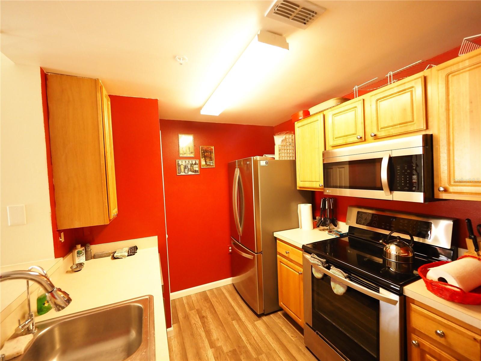 Image 5 of 29 For 5655 Bentgrass Drive 303