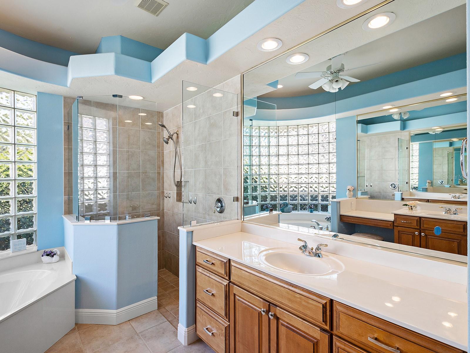 Image 39 of 94 For 6834 Turnberry Isle Court