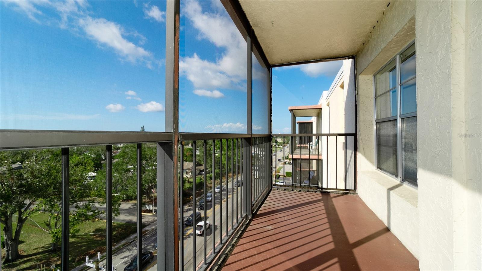 Image 12 of 32 For 2901 26th Street W 818