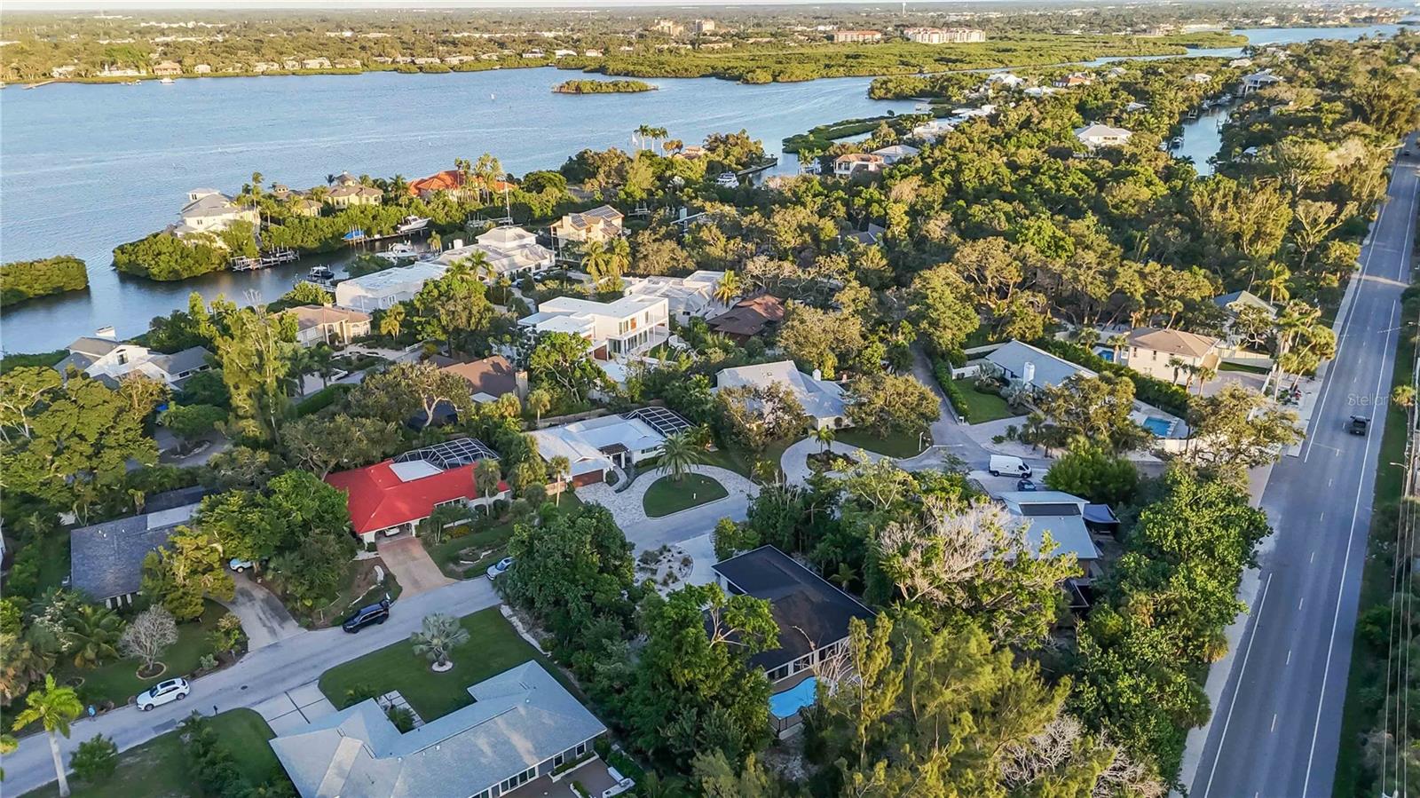 Image 55 of 94 For 635 Tropical Circle